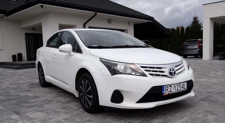 Toyota Avensis cena 29900 przebieg: 364000, rok produkcji 2014 z Piekary Śląskie małe 466